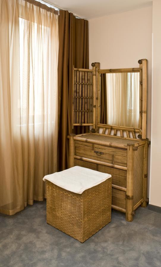 Hotel 4 Zona Софія Екстер'єр фото