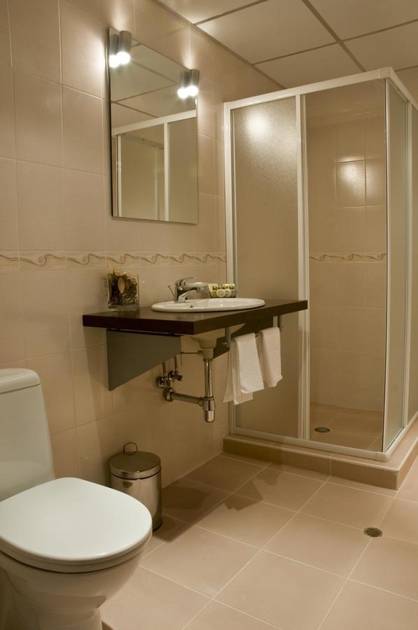 Hotel 4 Zona Софія Екстер'єр фото